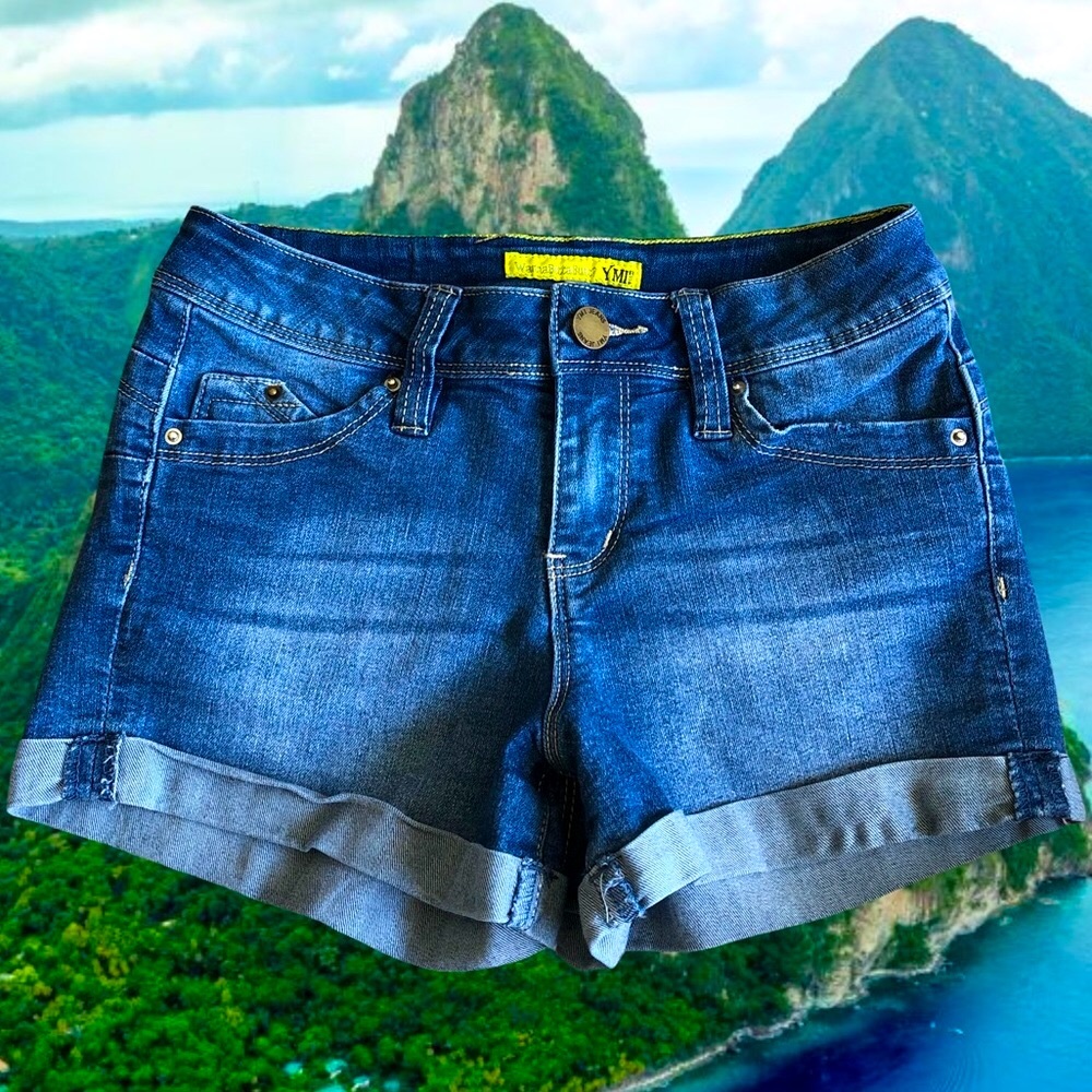 YMI WannaBettaButt Jean Shorts